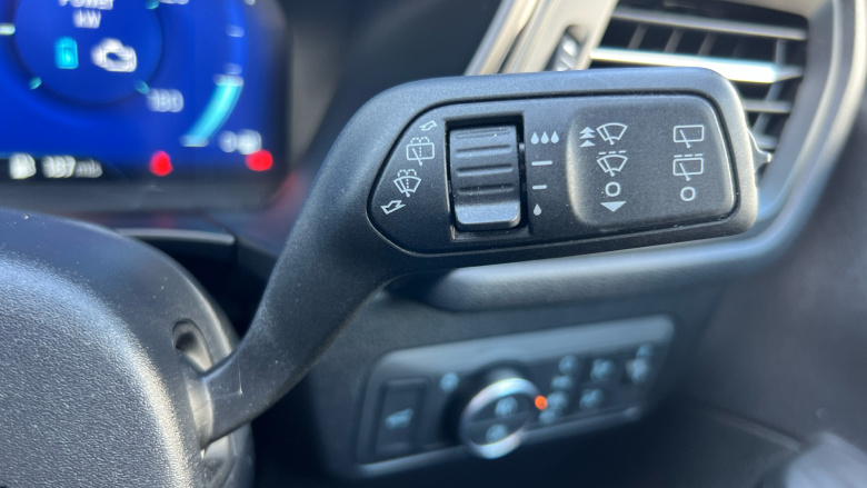Ford Kuga 2.5 FHEV ST-Line Edition 5dr CVT Hybrid Estate